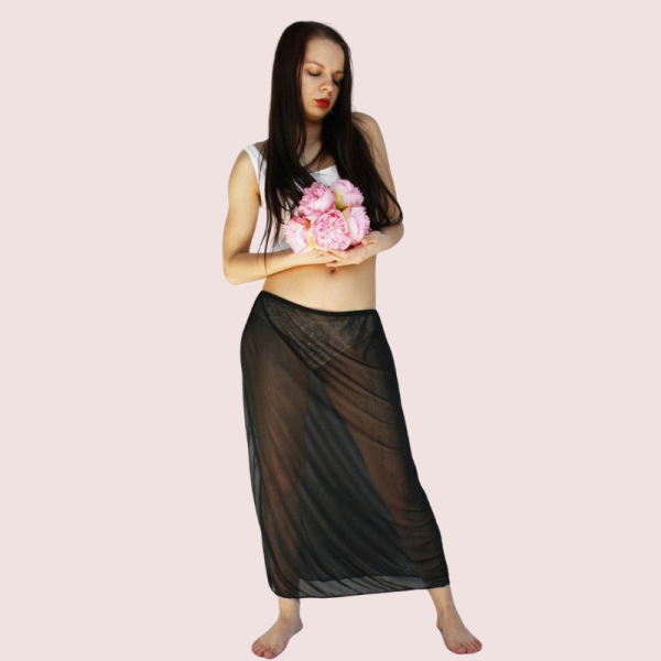 Sheer Underskirt Petticoat for Plus Size Ladies - Image 2
