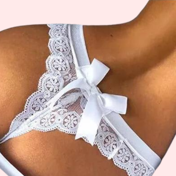 French Daina Premium Lace String in Elegant Gift Box - Image 6